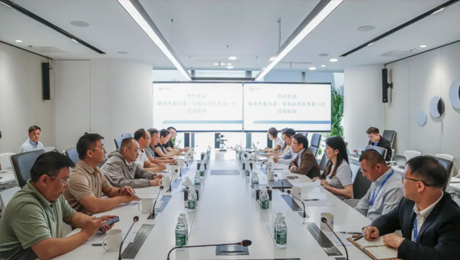 陇南市委常委、常务副市长李荣一行到访尊龙凯时利来健康集团总部